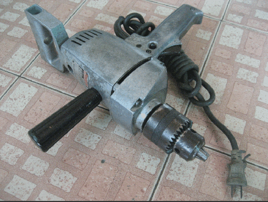 ขายด่วนสว่านรอบช้า Makaita model 6016  5หุน 480W. 700/min