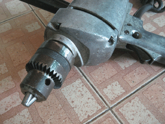 ขายด่วนสว่านรอบช้า Makaita model 6016  5หุน 480W. 700/min