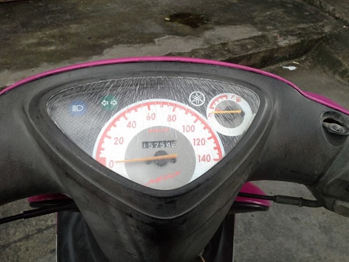 mio ปี 48  สีขาว รถเดิมๆ ชุดสีสวย เครื่องแน่นๆ ไม่มีหลวม ไม่ควันขาว เอกสารชุดโอนครบ