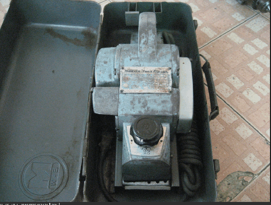 ขายด่วนกบไฟฟ้า Makita รุ่น1600 Made in japan 100\%