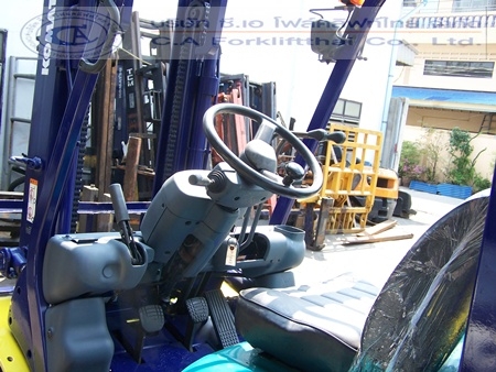 ขาย รถโฟล์คลิฟท์ KOMATSU รุ่น FG25-12