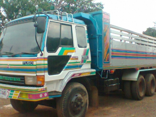ขายด่วน รถ  MITSUBISHI FUSO 527 MA