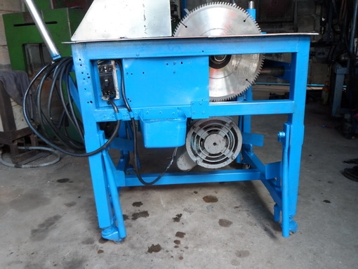 ขายครับขาย เครื่่องตัดใบเลื่อยวงเดือน 10" สวย พร้อมใช้ 8500 บาท