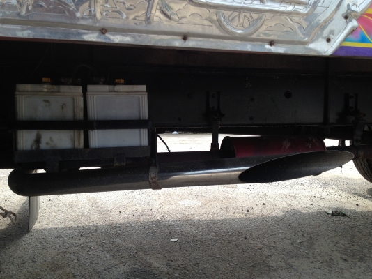 ขายISUZU FSR 165 เครื่องดีคัทซีสวย แอร์เย็น สภาพสวยจัด แต่งไว้ครบแล้ว