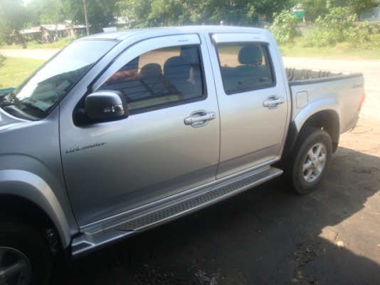 D-MAX hilander 4 ประตู ปี 49 D-MAX hilander 4 ประตู ปี 49