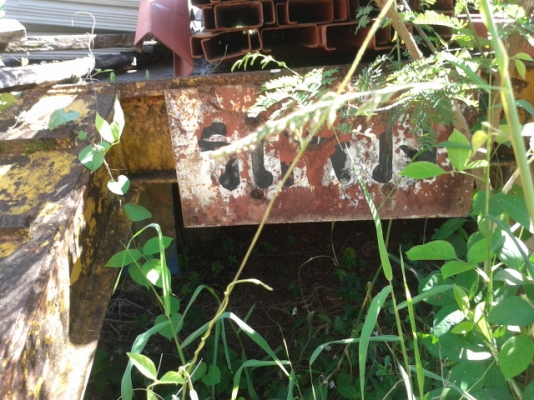 หางรถพ่วงท้ายลาด  ยาว  12 เมตร  พร้อมใช้งานค่ะ  ราคาถูกๆๆ