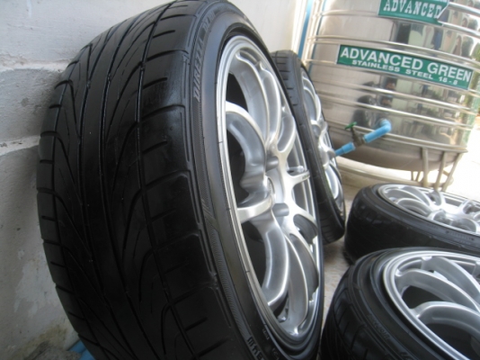 ขายล้อแม็กมือสอง Advan racing ขอบ17 หน้า 7หลัง 8 4รู100+ ยางปี 12  สนใจติดต่อเล็กคลองสามครับ (081-3747940)