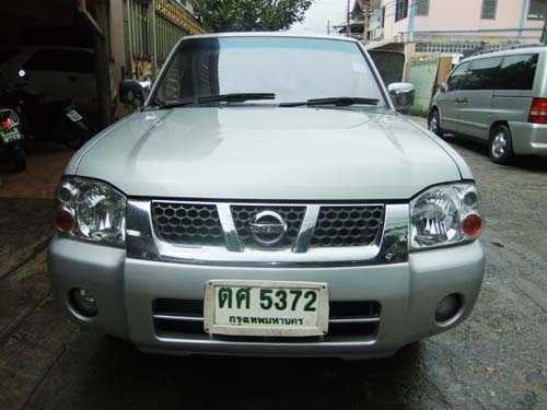 NISSAN FRONTIER CAB 3.0 ZDI กระจกไฟฟ้า เบาะหนัง ปี 2002 พร้อมใช้ั