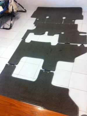 พรมปูพื้นรถตู้ super custom,สภาพใหม่อย่างหนา พรมปูพื้นรถตู้ super custom,สภาพใหม่อย่างหนา