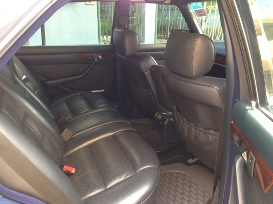 ขาย Benz W126 280SW