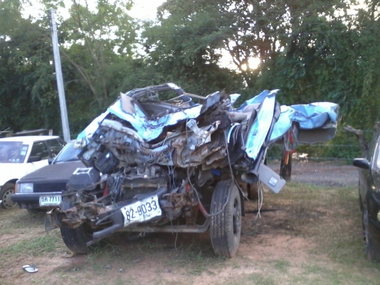 ขายรถอุบัติเหตุ  NPR66LX5  120 HP  รถห้างแท้