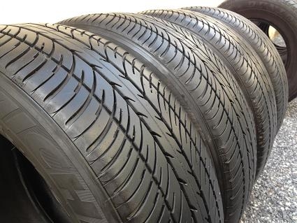 ขายยาง MICHELIN VIVACY ปี11(1ชุด) 215-60-16 ราคา 3,200