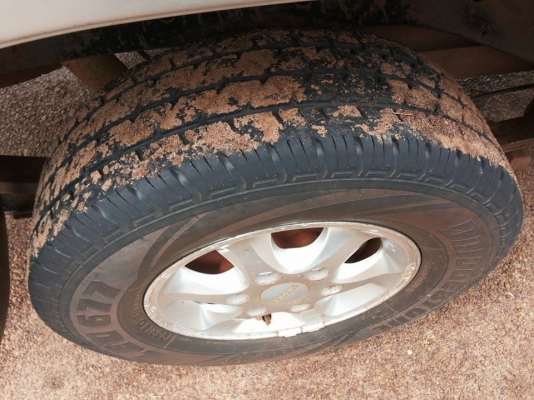 ***ขายแล้วครับขอบคุณ Truck2hand ขายกระบะแค็ปเดิมบางสภาพดี NISSAN BIG-M BD25ฝาแดงจอโค้งแท้ ปี39/96 เครื่องเดิมฝาแดงแรงๆแห้งดีอึดทน ไม่เยิ้ม เกียร์ดีไม่มีหลุด ช่วงล่างแน่นคัสซีสวยเดิมไม่ผุไม่ดาม กระบะดีไม่ผุ พื้นปูกระบะ ล้อแม็ก ย