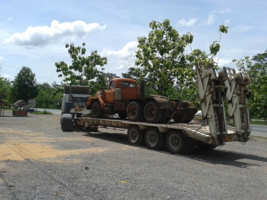 ***ขายแล้วค่ะ เสี่ยโจ้  จ อุดรธานี  พร้อมส่งถึงบ้านค่ะ***สิบล้อหัวลาก อีห้อ อินเตอร์  250 แรงม้า  พร้อมใช้งาน ค่ะ ขับกลับบ้านไปทํางานได้เลยค่ะ 2.9 แสน