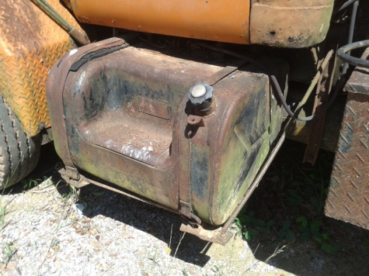 ***ขายแล้วค่ะ เสี่ยโจ้  จ อุดรธานี  พร้อมส่งถึงบ้านค่ะ***สิบล้อหัวลาก อีห้อ อินเตอร์  250 แรงม้า  พร้อมใช้งาน ค่ะ ขับกลับบ้านไปทํางานได้เลยค่ะ 2.9 แสน