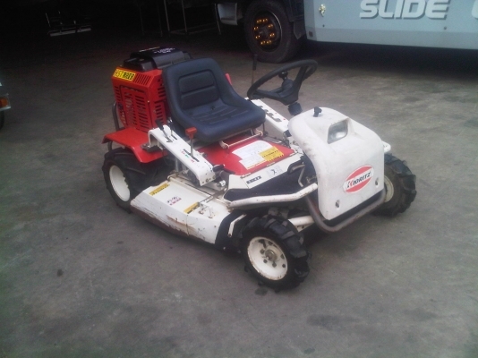 ขายรถตัดหญ้านั่งขับ Orec RM95