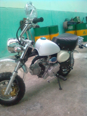 มอร์ไซค์ มั้งกี้ จีน