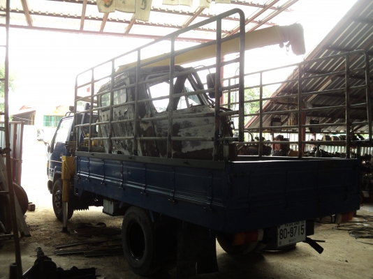 ขายด่วน รถเครน(ติดคอกเพิ่ม) TOYOTA  DYNA 300 เครื่อง 14B ติดเครนทอนาโด 2.9 ตัน