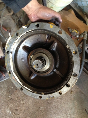 ขายเสื้อ มอเตอร์สวิง kobelco mark3(ต่อรองใด้)