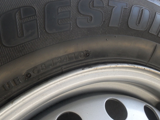 ล้อกะทะ 16นิ้ว 6รู มิตซู พร้อมยาง สวยๆ 4 ล้อ ราคา 3700 บาท