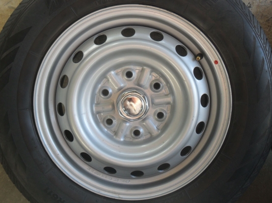 ล้อกะทะ 16นิ้ว 6รู มิตซู พร้อมยาง สวยๆ 4 ล้อ ราคา 3700 บาท