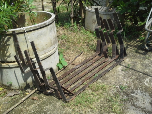 คอกขายแล้งครับ คอกขายแล้งครับ