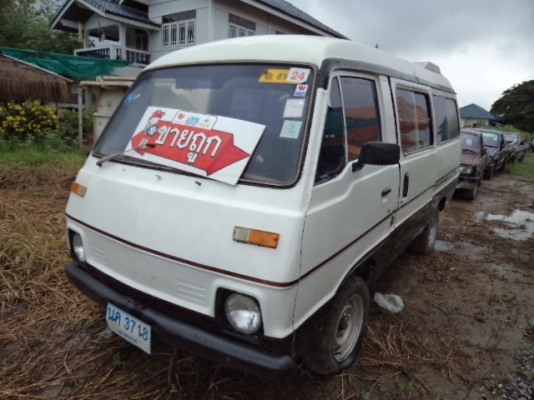 ขายรถตู้ MAZDA สภาพตามรูป 086-4457033 ไม่ลดแล้วครับ