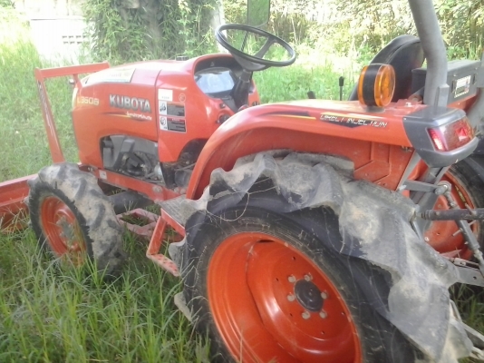 ขายหรือแลกรถไถใหญ่