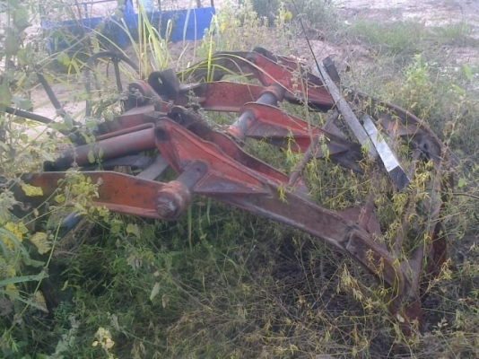 รถคีบอ้อย6100+คีบสามารถพร้อมใช้สภาพดีมาก