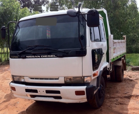 NISSAN UD 165 HP PD6 หกล้อดั๊มพ์ กระบะดั๊มพ์เหล็ก 6 ตันความยาว 3.60 เมตรสภาพสวยจัด เครื่องแน่นแรงดีไม่เยิ้ม หัวเก๋งสวยใสภายในสวยครบพร้อม แอร์เย็น พวงมาลัยเพาเวอร์ ช่วงล่างแน่นคัชซีสวยเดิมไม่มีดาม ยาง 8.25 ขอบ 16 สภาพดีพร้อมใช้งาน เอกสารเล่มทะเบียนครบพร้อม