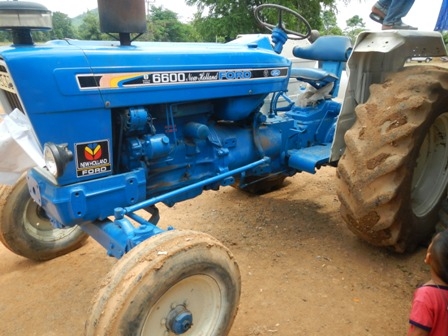 ขายรถไถ Ford 77 เต็มตัวพร้อมใช้งาน