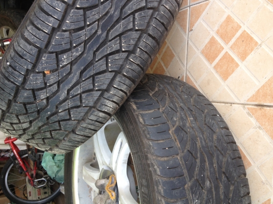 ขาย max Volk Racing R 20 พร้อมยาง สองวงครับ ขาย max Volk Racing R 20 พร้อมยาง สองวงครับ