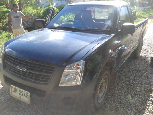 อีสซุสุ  ตอนเดียว  พร้อใช้งาน ขายไป  จ สงขลาแล้วค่ะ