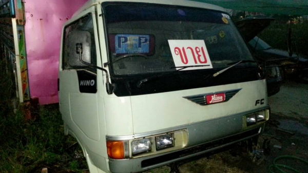 ขายครับหัว.FCสวยสุดๆผุแค่จุดเดียวหัวบ้านเรากระจกไฟฟ้า