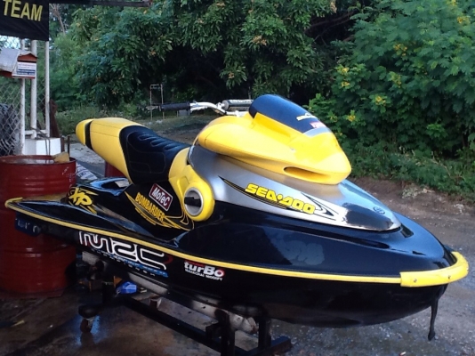 jetski seadoo 951 jetski seadoo 951