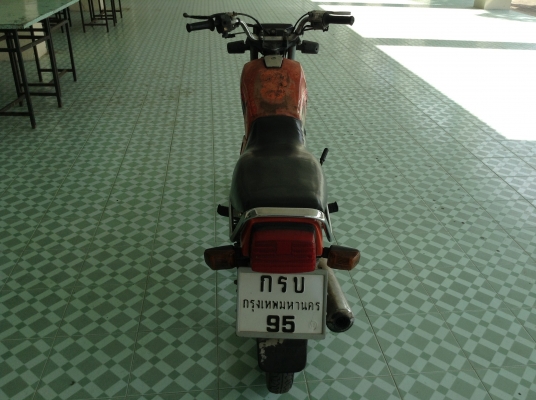 ขายSUZUKI  รุ่น TRD. รถเครื่องติดดี มีเล่มทะเบียน สตาร์ทติดง่าย