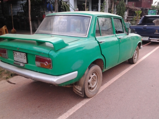 TOYOTA RT40 มาแล้วครับ วัตถุโบราณรุ่น ปู่ทวด เครื่อง12R รับ มัดจำแล้ว 4500 โดยอาจารย์อ๋อง ม.จุฬา ขอบคุณที่อุดหนุนครับ