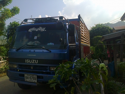 ขายรถ 10 ล้อ 195 แรงครับ ขายรถ 10 ล้อ 195 แรงครับ