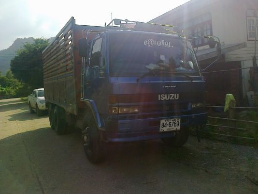 ขายรถ 10 ล้อ 195 แรงครับ ขายรถ 10 ล้อ 195 แรงครับ