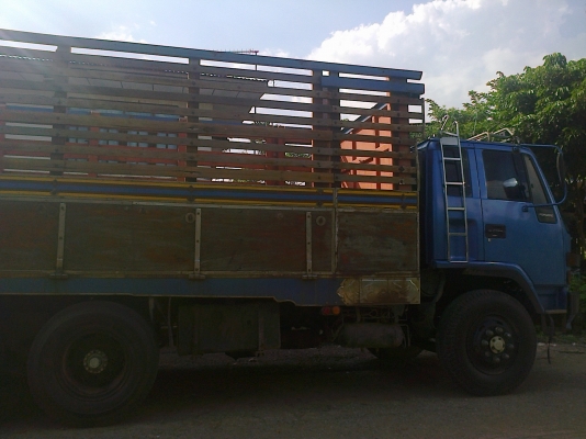 ขายรถ 10 ล้อ 195 แรงครับ ขายรถ 10 ล้อ 195 แรงครับ