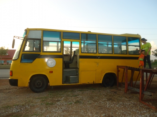 ขายรถบัสรับ ส่งนักเรียน ขายรถบัสรับ ส่งนักเรียน