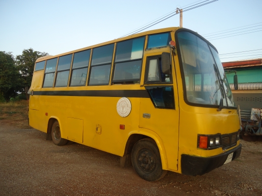 ขายรถบัสรับ ส่งนักเรียน