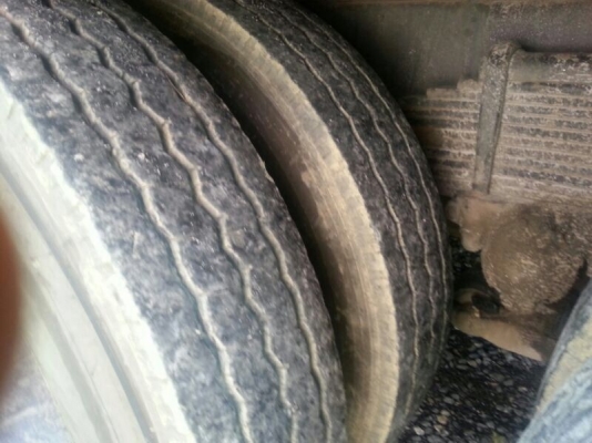 รถอีซูซุ lSUZU 10 ล้อ ตู้เย็น FVM 195 แรงม้า. ปี 43 ( ยูโรวัน แท้. ) สนใจติดต่อ 081 - 6079515 รถอีซูซุ lSUZU 10 ล้อ ตู้เย็น FVM 195 แรงม้า. ปี 43 ( ยูโรวัน แท้. ) สนใจติดต่อ 081 - 6079515