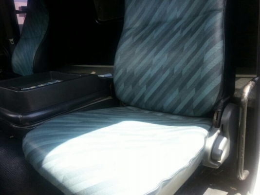 รถอีซูซุ lSUZU 6 ล้อ รั้ว FF 195 แรงม้า. สนใจติดต่อ 081 - 6079515 รถอีซูซุ lSUZU 6 ล้อ รั้ว FF 195 แรงม้า. สนใจติดต่อ 081 - 6079515