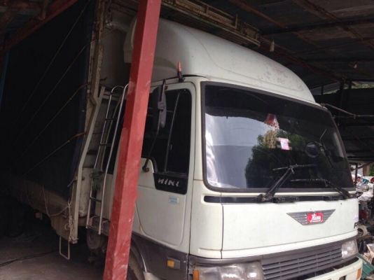 รถอีซูซุ lSUZU 6 ล้อ รั้ว FF 195 แรงม้า. สนใจติดต่อ 081 - 6079515