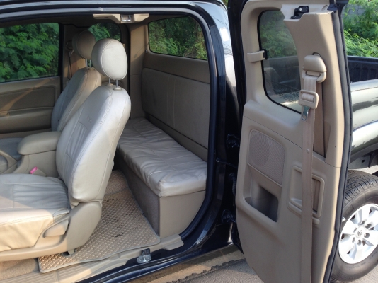 Toyota Hilux Vigo Smart Cab D4D 3.0 ปี2009 สีดำ