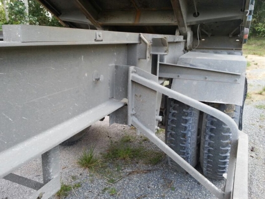 รถฮีโน่ HlNO 10 ล้อดั้ม  344 แรงม้า ปี 53  ( ขายแม่ , ลูก )  ( รถวิ่ง 15x,xxx กม. )  สนใจติดต่อ 081 - 6079515