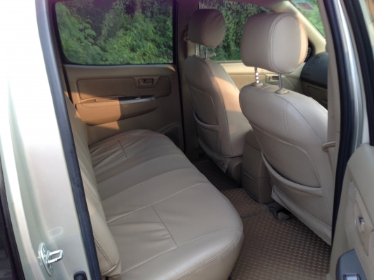 Toyota Hilux Vigo Double Cab D4D 3.0 ปี2009 สีดำ