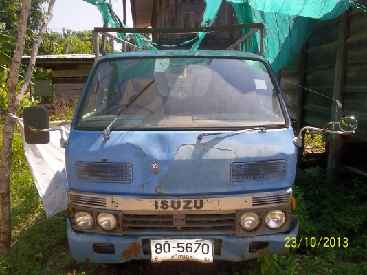 ขาย 6  ล้ออิซูสุ ช่วงสั้น TL  85 แรง เกียร์สายสั้น  ทะเบียนเต็ม เอกสารพรอมโอน