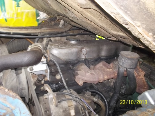 ขาย 6  ล้ออิซูสุ ช่วงสั้น TL  85 แรง เกียร์สายสั้น  ทะเบียนเต็ม เอกสารพรอมโอน